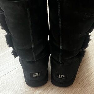 Women's UGG Black Bailey Button-Up Boots